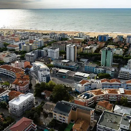 Coastal Comfort In Lido Del Sole With Sea View Apartmán